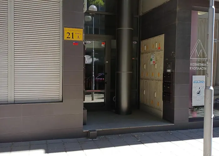 Sunflower Center 公寓 *